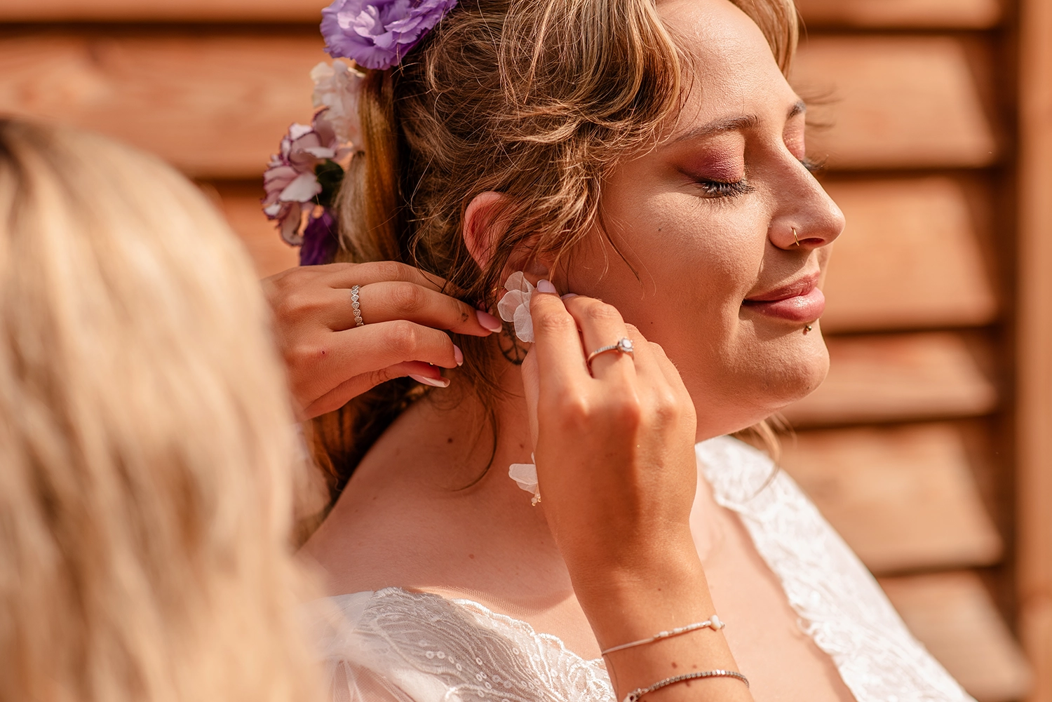 Naturalny-reportaż-ślubny-przygotowania-do-ślubu