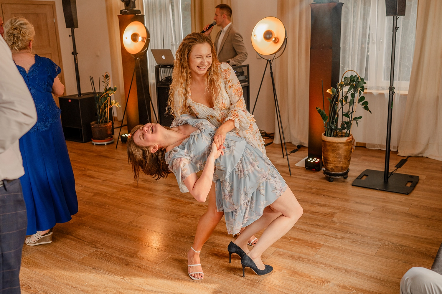 Reportaż-ślubny-fotografia-ślubna-film-ślubny-częstochowa