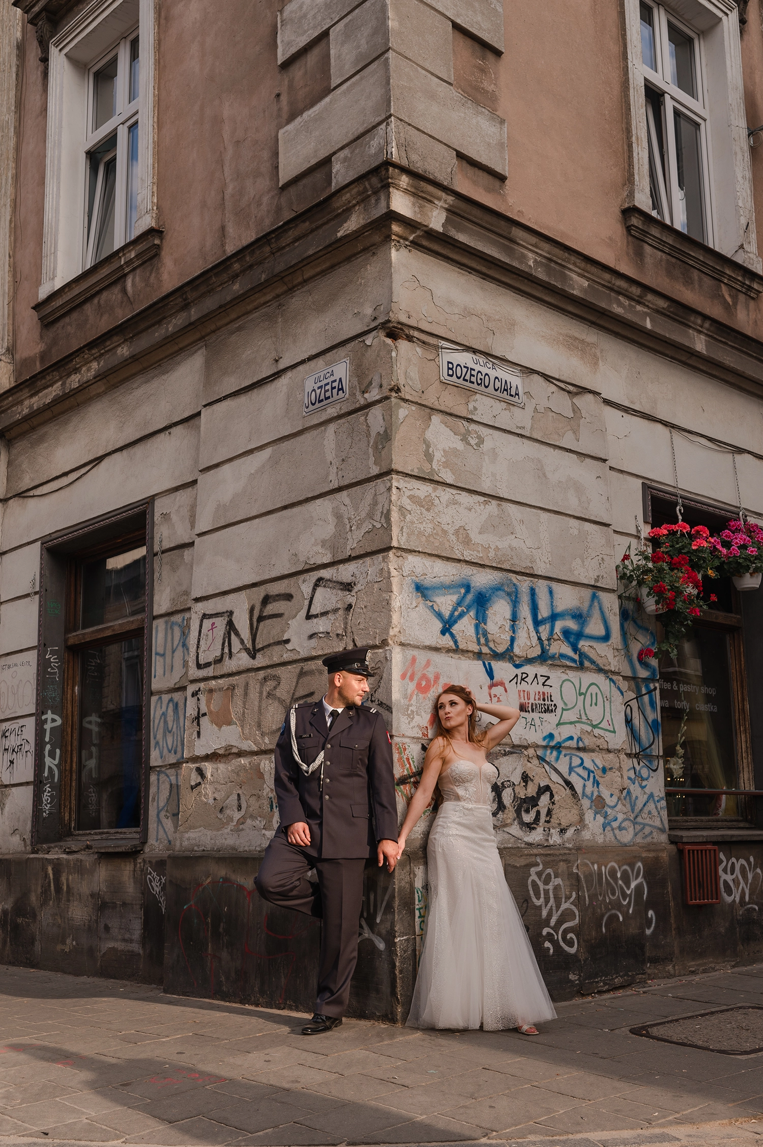 Sesja-ślubna-w-Krakowie-Kazimierz-fotografia-ślubna