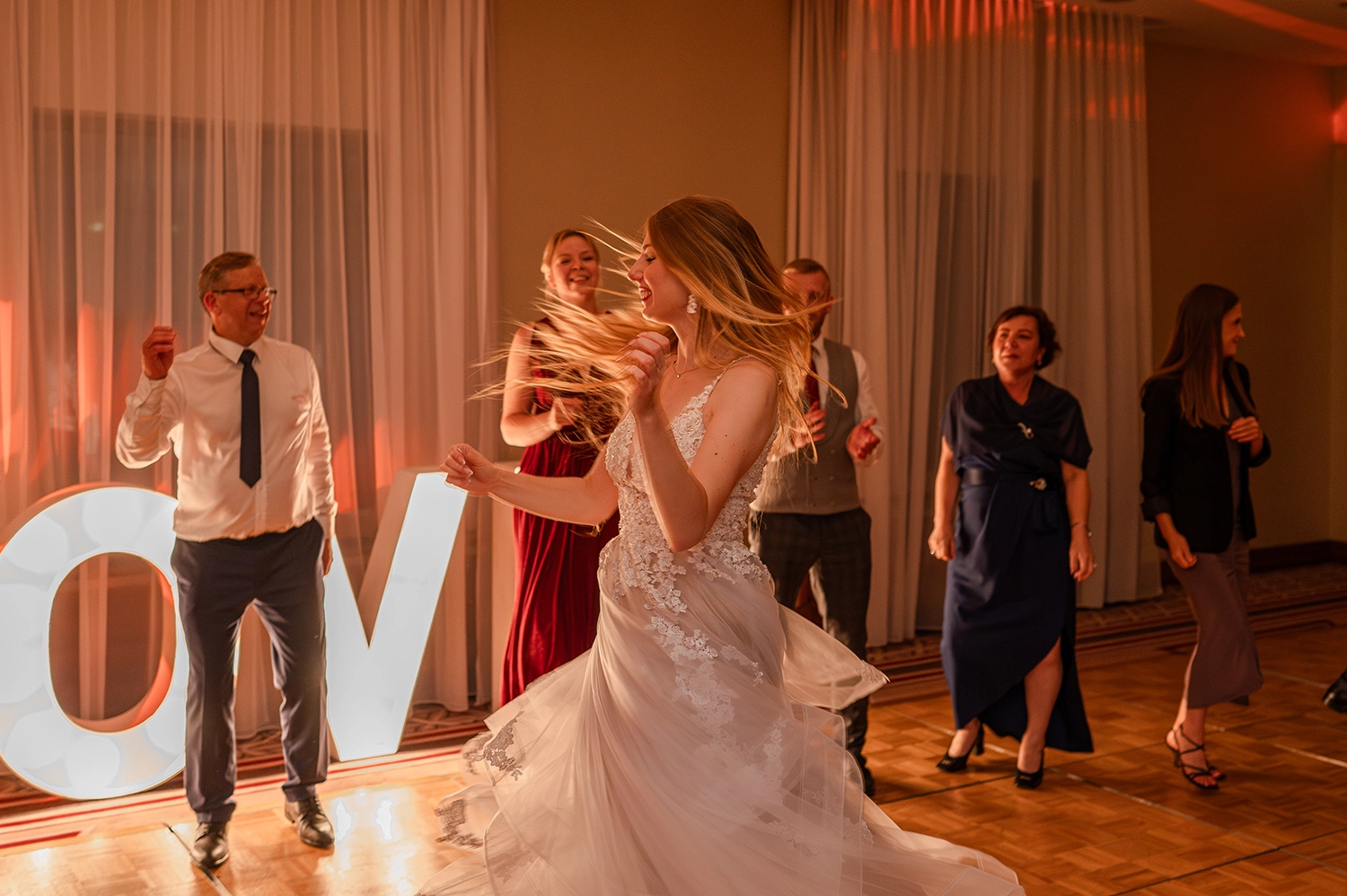 Wesele-sheraton-fotografia-ślubna-kraków-film-ślubny-kraków